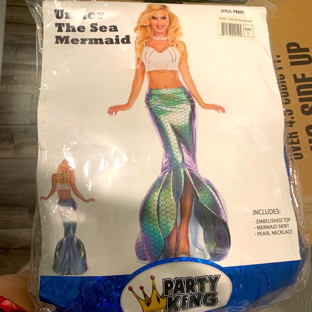 Women’s size large mermaid costume